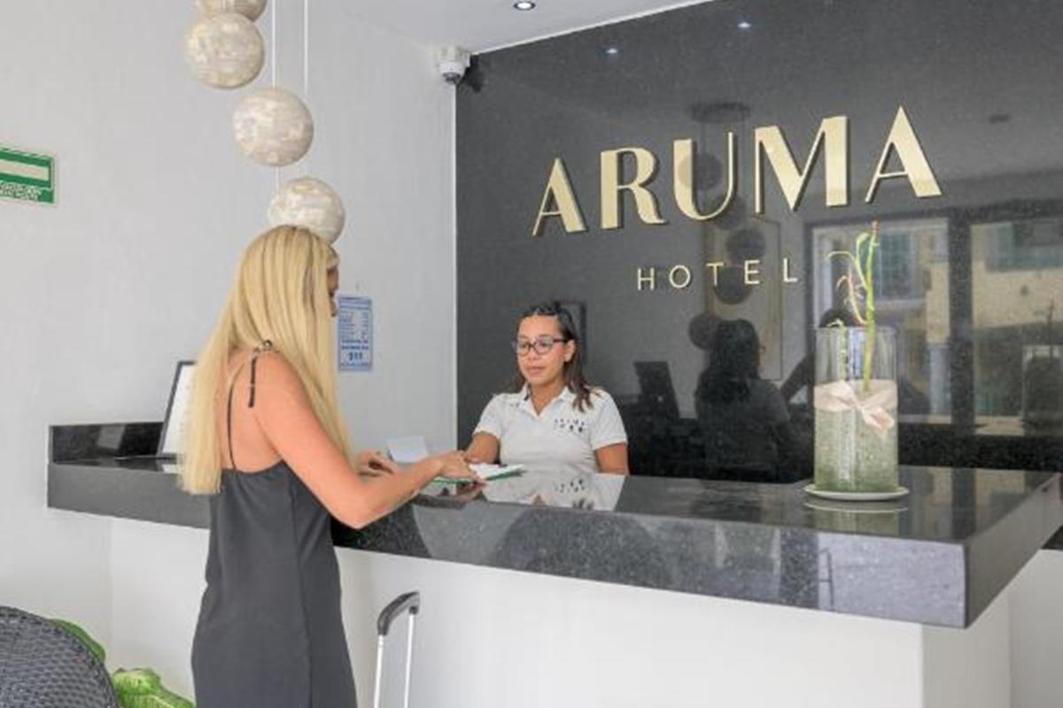 Aruma Hotel Playa del Carmen Buitenkant foto